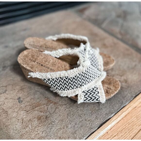 Lucky Brand slip on wedge heels - Picture 5 of 9